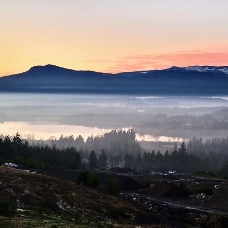 M&M'S Maple Bay Mountain Guesthouse - Licensed Duncan Eksteriør bilde