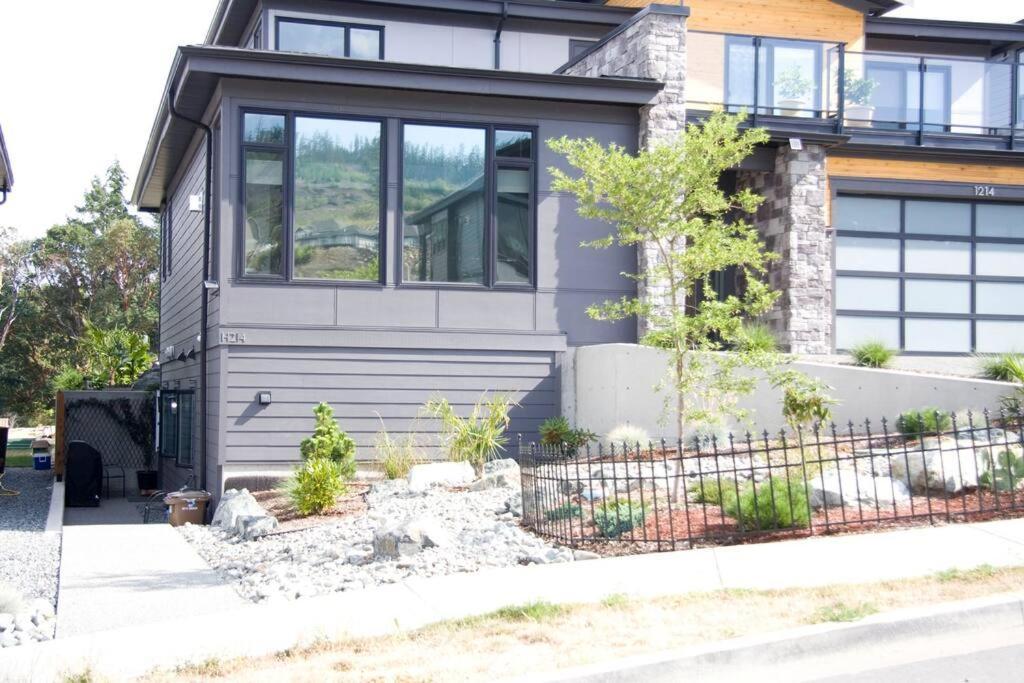 M&M'S Maple Bay Mountain Guesthouse - Licensed Duncan Eksteriør bilde