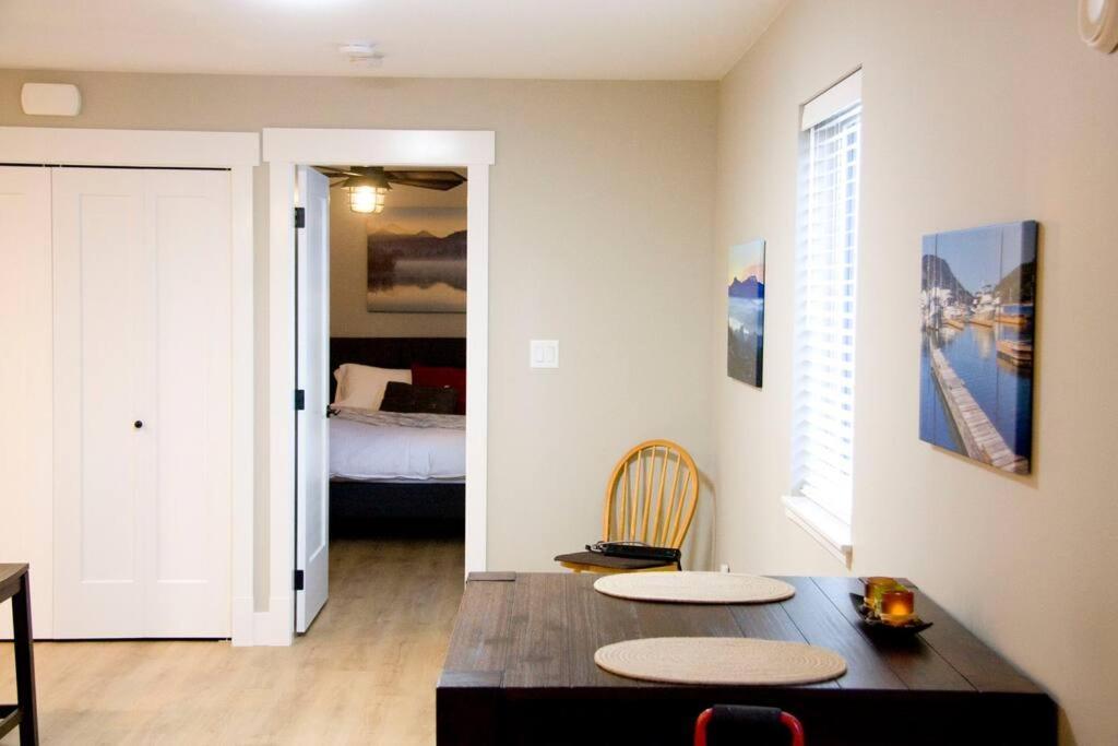 M&M'S Maple Bay Mountain Guesthouse - Licensed Duncan Eksteriør bilde
